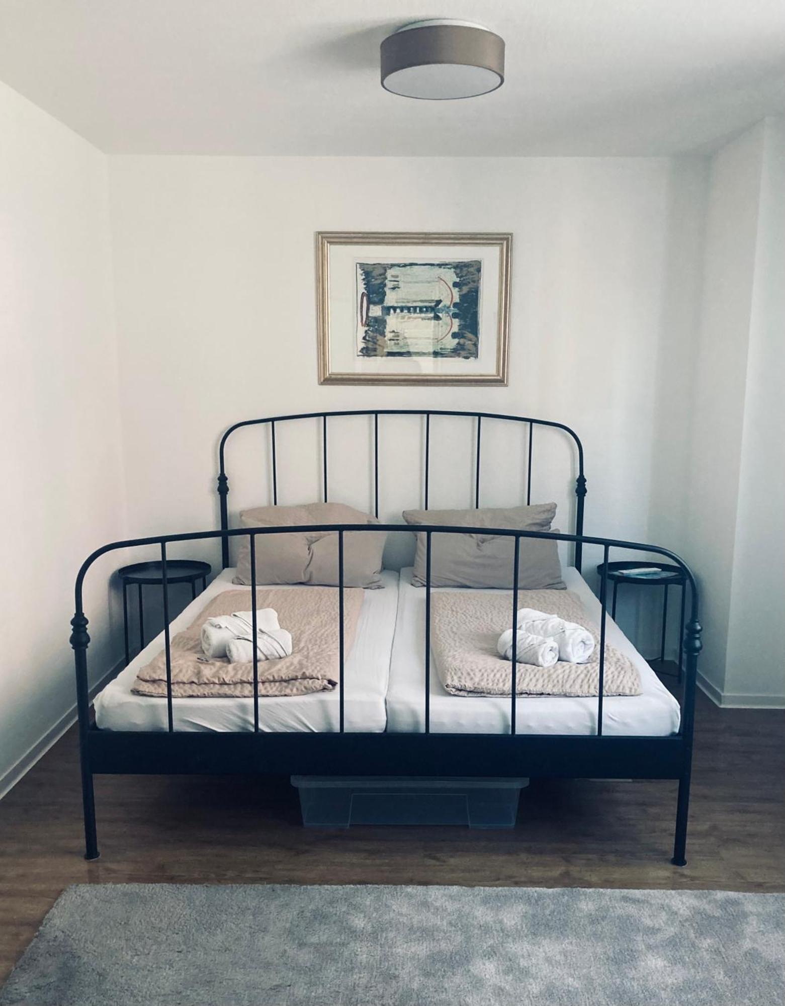 Free Apartment - Bei Der Stadtmauer รอยท์ลิงเงน ภายนอก รูปภาพ